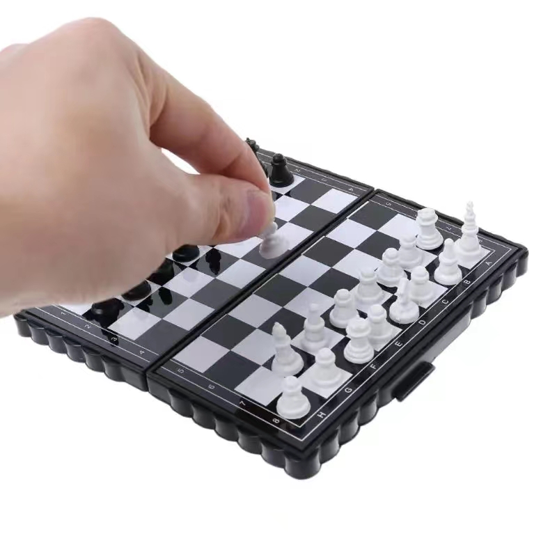 Mini magnetyczny zestaw szacho – Board Game Cafe recenzja i cena