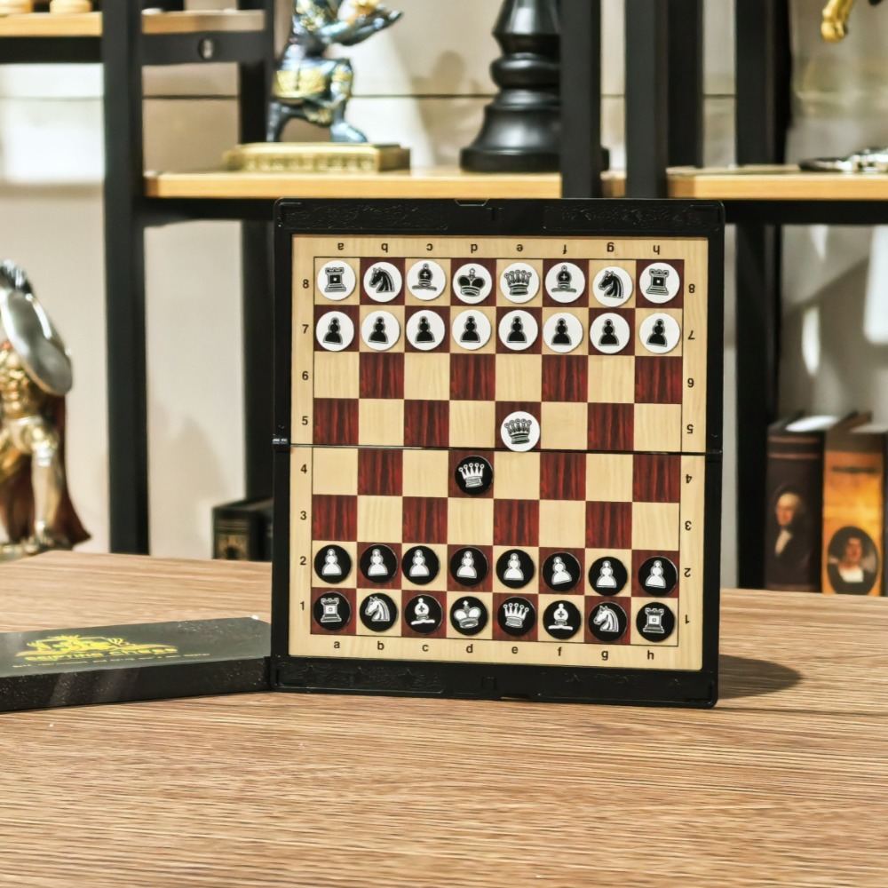 Mini szachy z składaną magnety – Board Game Cafe recenzja i cena